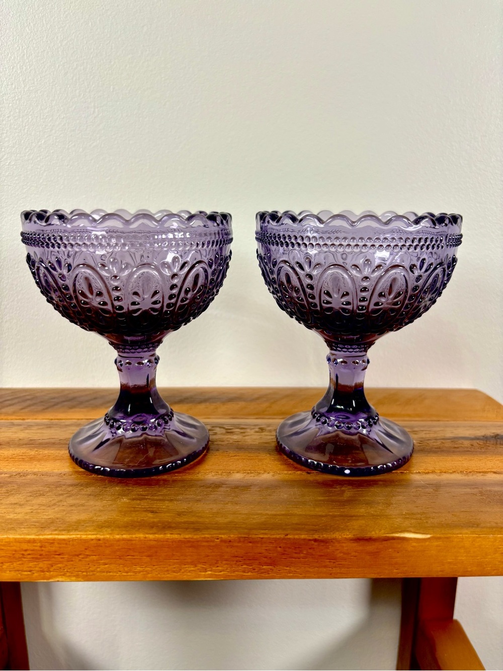 Plum / Purple Embossed glass footed dessert bowls Vintage-style sherbet cups